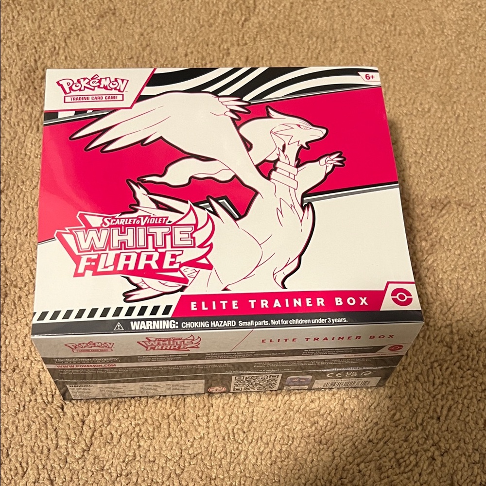 Pokemon White Flare Elite Trainer Box - Pink White